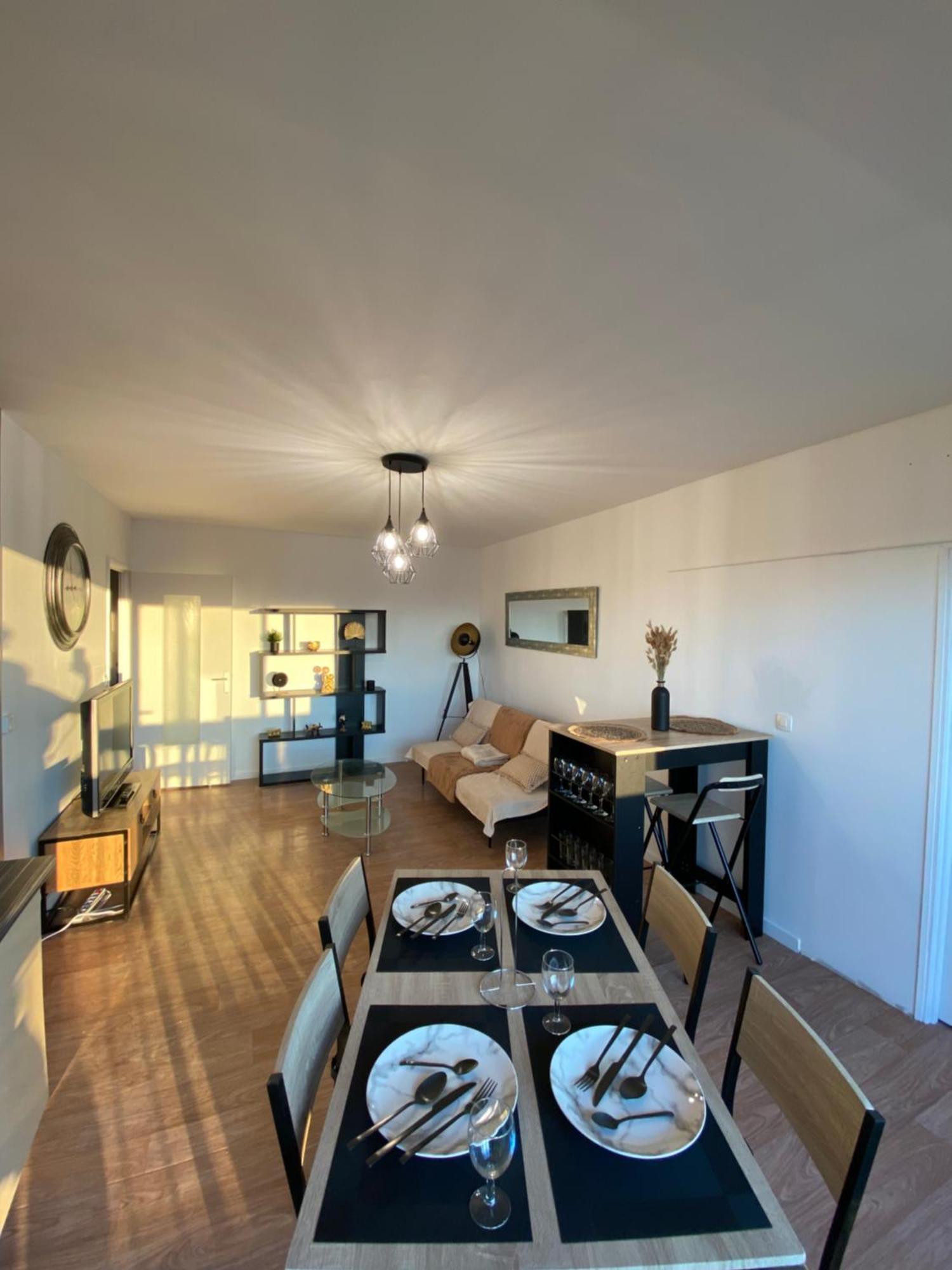 Appartement Spacieux - 10' Gare Angers Eksteriør billede